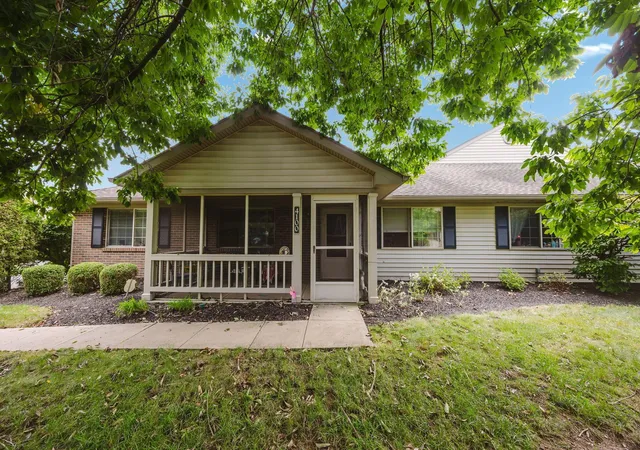 Condo for sale at 4100 Castel Dr, Groveport, OH 43125 | MLS# 226034627