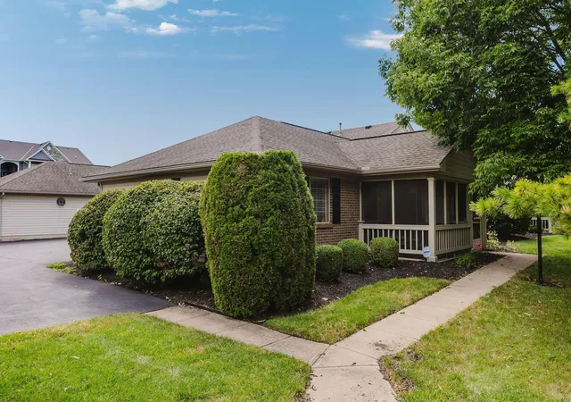 Photo 1 of Condo for sale at 4100 Castel Dr, Groveport, OH 43125 | MLS# 226034627 | Listing updated on 2026-09-11