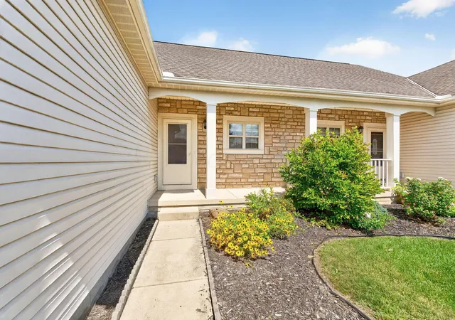 Photo 3 of Sale Pending at 430 Terrace Dr, Marysville, OH 43040 | MLS# 226034221 | Listing updated on 2026-09-30