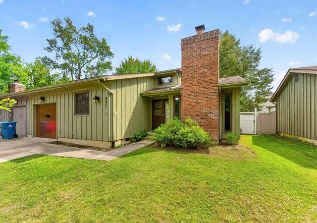 Photo 1 of Single family home for sale at 837 W 6th Street, Marysville, OH 43040 | MLS# 226034220 | Listing updated on 2026-09-09