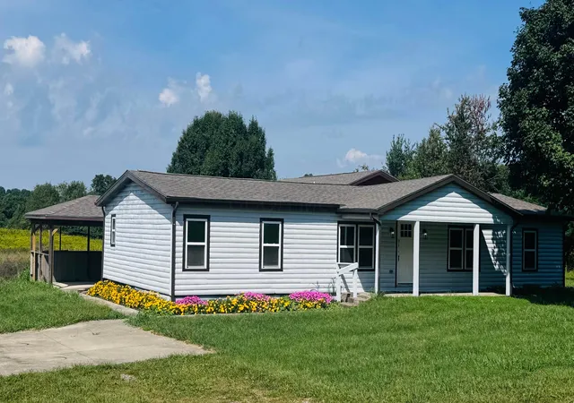Photo 2 of Single family home for sale at 12183 Young Rd, Amanda, OH 43102 | MLS# 226034216 | Listing updated on 2026-09-28