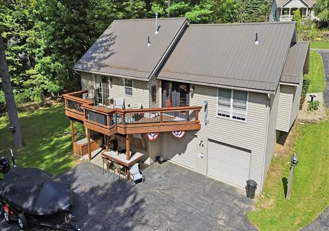 Photo 3 of Single family home for sale at 645 Floral Valley Dr W, Howard, OH 43028 | MLS# 226034416 | Listing updated on 2026-09-11