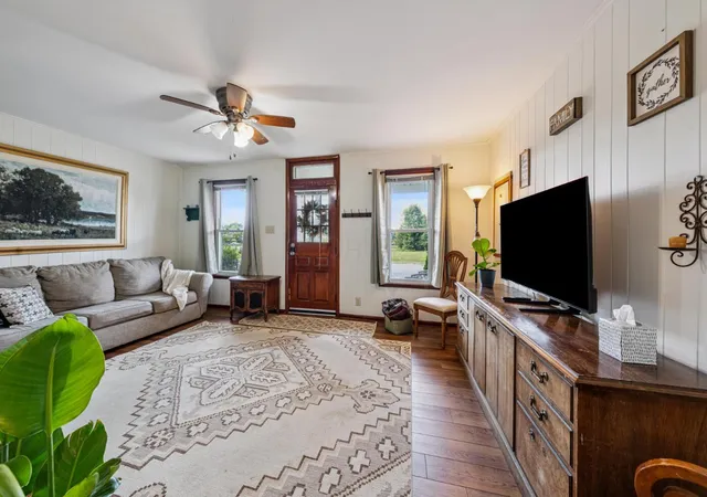Photo 4 of Single family home for sale at 98 Potter St, Delaware, OH 43015 | MLS# 226034726 | Listing updated on 2026-09-11
