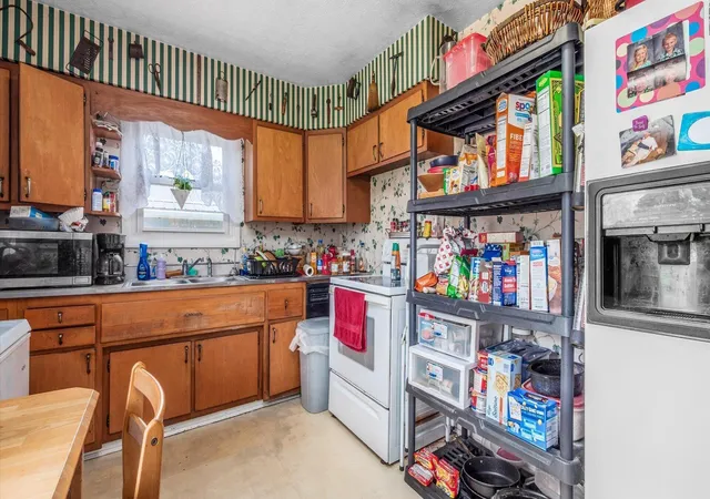 Photo 4 of Single family home for sale at 65 S 34th Street, Newark, OH 43055 | MLS# 226034523 | Listing updated on 2026-09-10