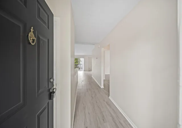 Photo 4 of Single family home for sale at 777 Wallinger Dr, Galloway, OH 43119 | MLS# 226034248 | Listing updated on 2026-09-15