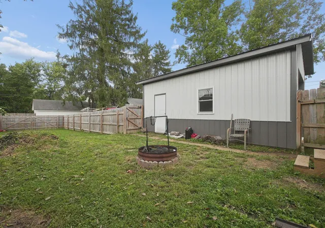 Photo 32 of Single family home for sale at 720 W Church St, Newark, OH 43055 | MLS# 226034244 | Listing updated on 2026-09-09