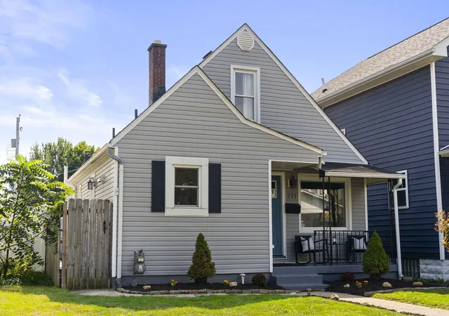 Photo 2 of Single family home for sale at 271 E Jenkins Ave, Columbus, OH 43207 | MLS# 226035620 | Listing updated on 2026-09-23