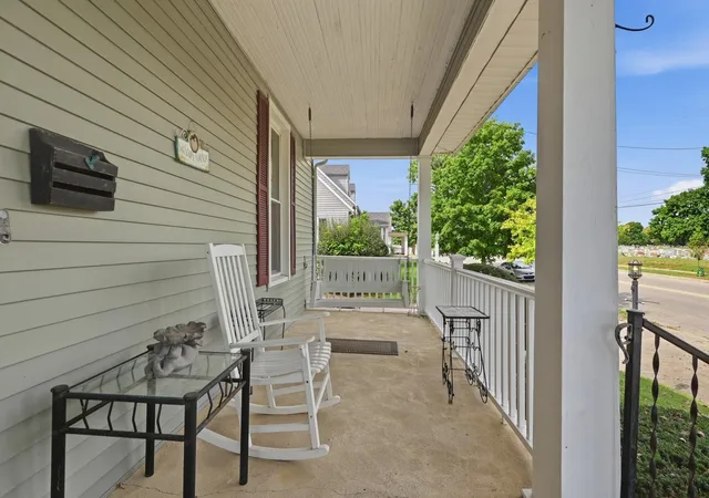 Photo 4 of Single family home for sale at 724 N Washington St, Greenfield, OH 45123 | MLS# 226034567 | Listing updated on 2026-09-19