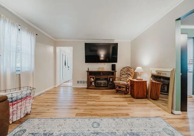 Photo 4 of Single family home for sale at 346 Chris Ct, Chillicothe, OH 45601 | MLS# 226034278 | Listing updated on 2026-10-07