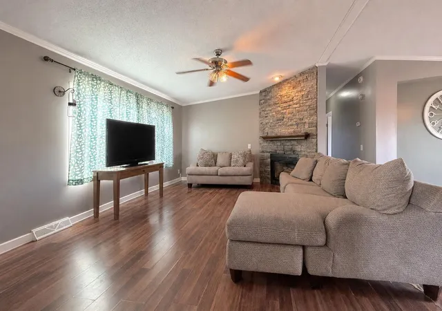Photo 3 of Single family home for sale at 3633 County Rd 55, Bellefontaine, OH 43311 | MLS# 226034271 | Listing updated on 2026-09-26