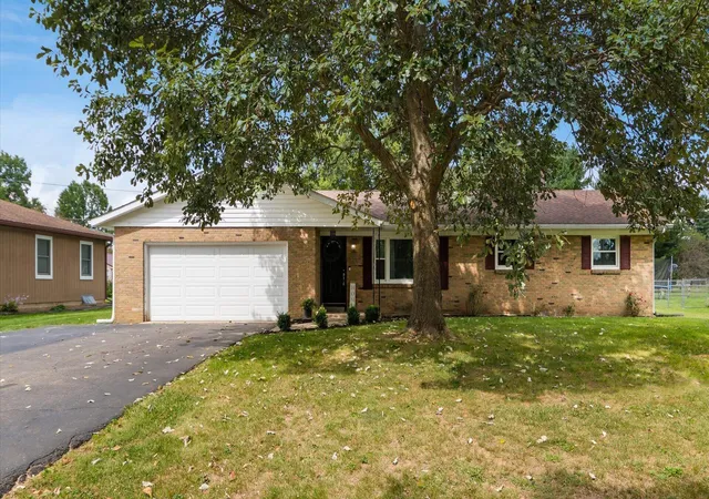 Photo 1 of Single family home for sale at 104 Gregory Dr, Newark, OH 43055 | MLS# 226034276 | Listing updated on 2026-10-02