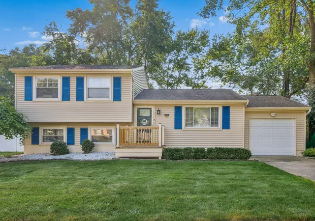 Photo 1 of Single family home for sale at 2342 Warfield Dr, Grove City, OH 43123 | MLS# 226034395 | Listing updated on 2026-09-11