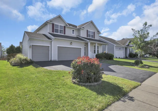 Photo 3 of Single family home for sale at 109 Addax Dr, Etna, OH 43062 | MLS# 226034309 | Listing updated on 2026-09-14
