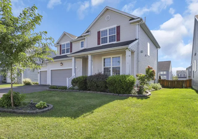 Photo 4 of Single family home for sale at 109 Addax Dr, Etna, OH 43062 | MLS# 226034309 | Listing updated on 2026-09-14