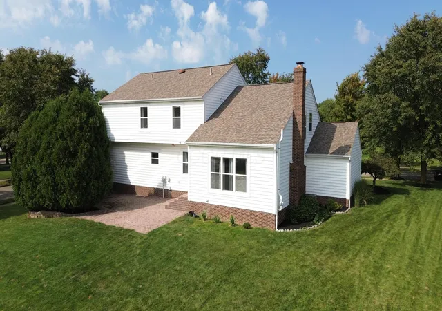 Photo 3 of Single family home for sale at 4952 Alston Grv Dr, Westerville, OH 43082 | MLS# 226034650 | Listing updated on 2026-09-11
