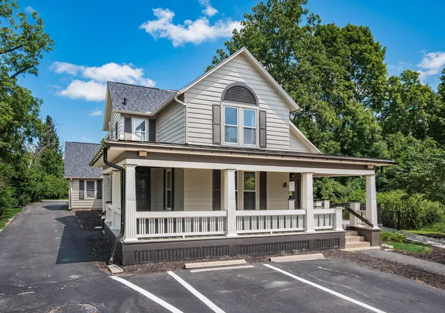 Photo 1 of Single family home for sale at 550 W Central Ave, Delaware, OH 43015 | MLS# 226034313 | Listing updated on 2026-09-10
