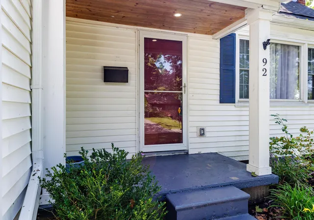 Photo 3 of Single family home for sale at 92 N Harding Rd, Columbus, OH 43209 | MLS# 226034446 | Listing updated on 2026-10-12