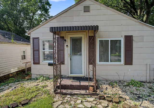 Photo 3 of Single family home for sale at 2629 Berger Ave, Springfield, OH 45503 | MLS# 226034321 | Listing updated on 2026-09-09