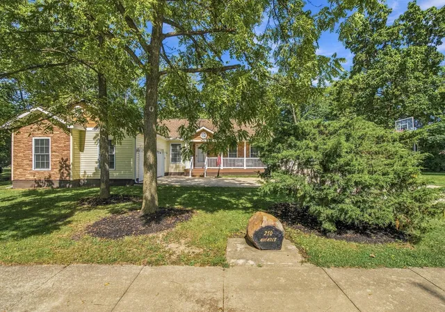 Photo 2 of Single family home for sale at 210 Nichols St, Cardington, OH 43315 | MLS# 226035153 | Listing updated on 2026-10-08