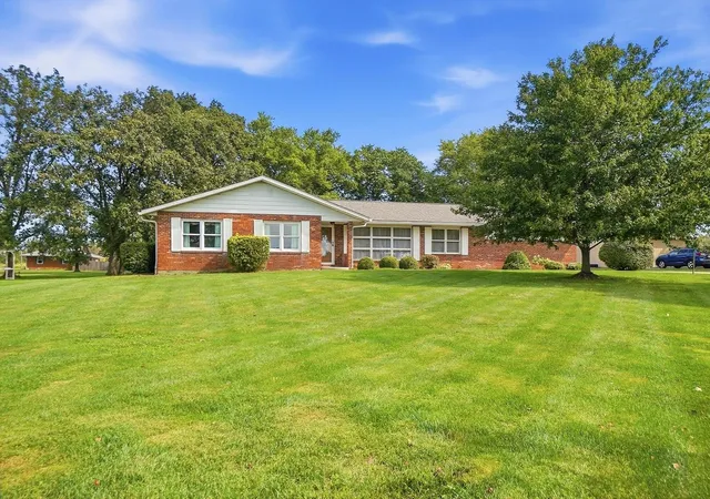 Photo 1 of Single family home for sale at 315 Simpson Rd, London, OH 43140 | MLS# 226034341 | Listing updated on 2026-09-25
