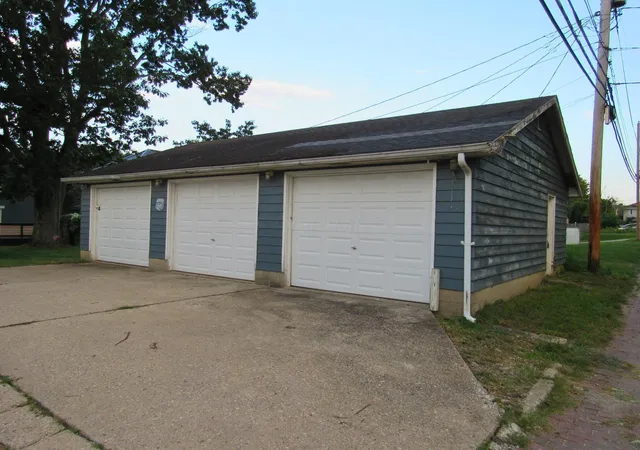 Photo 13 of Single family home for sale at 212 Orchard St, New Lexington, OH 43764 | MLS# 226034514 | Listing updated on 2026-09-28