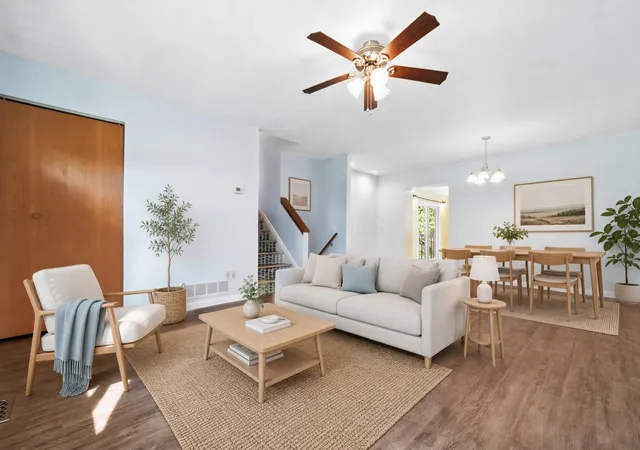 Photo 3 of Single family home for sale at 684 Ravenna Cir, Reynoldsburg, OH 43068 | MLS# 226035131 | Listing updated on 2026-09-22