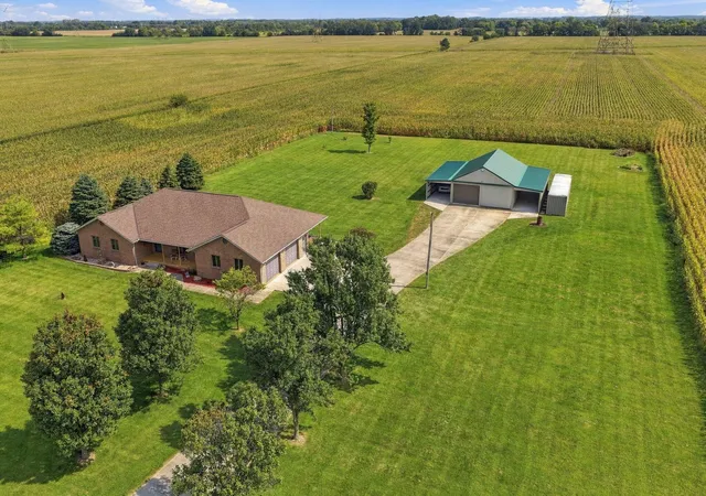Photo 2 of Single family home for sale at 14540 Neff Rd, Orient, OH 43146 | MLS# 226034566 | Listing updated on 2026-10-06