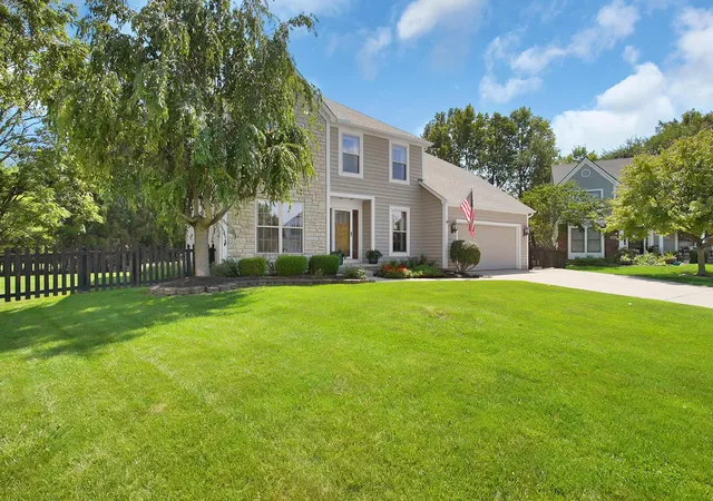 Photo 3 of Single family home for sale at 7152 Abbey Marie Ct, Dublin, OH 43017 | MLS# 226034434 | Listing updated on 2026-09-12