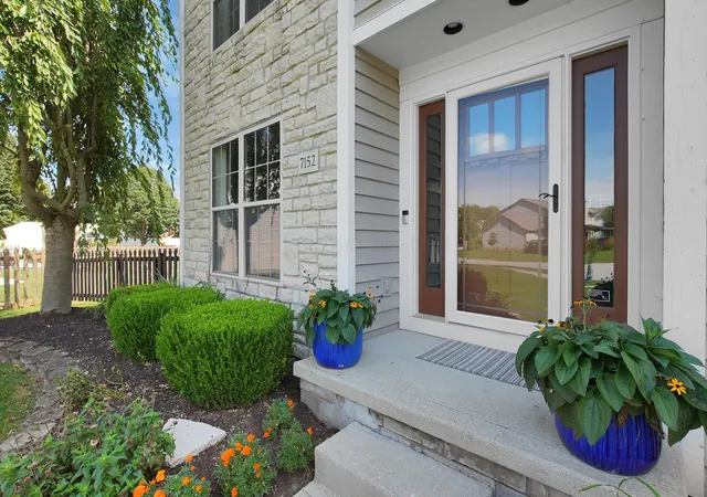Photo 4 of Single family home for sale at 7152 Abbey Marie Ct, Dublin, OH 43017 | MLS# 226034434 | Listing updated on 2026-09-12