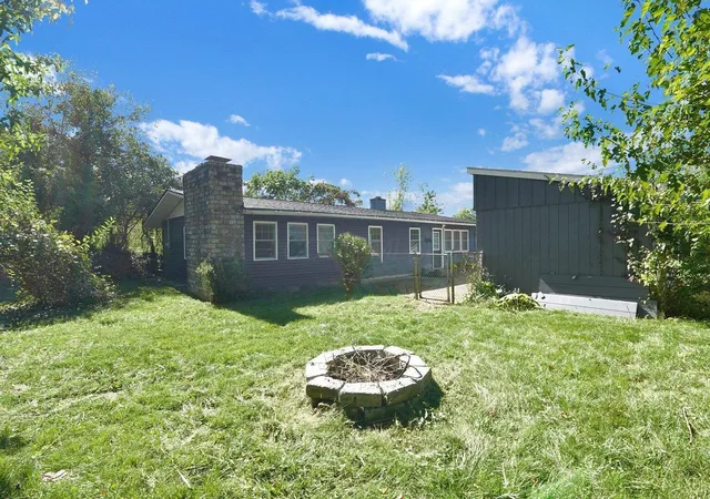 Photo 3 of Single family home for sale at 1502 Griffith St, Lancaster, OH 43130 | MLS# 226034479 | Listing updated on 2026-09-11