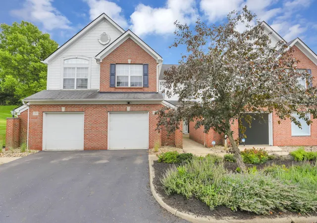 Photo 2 of Condo for sale at 5785 Albany Green, Westerville, OH 43081 | MLS# 226035310 | Listing updated on 2026-09-25