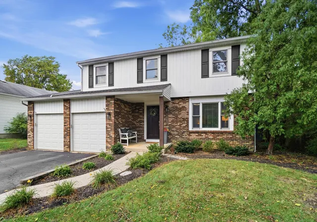 Photo 3 of Single family home for sale at 1680 Drew Ave, Columbus, OH 43235 | MLS# 226034638 | Listing updated on 2026-10-09