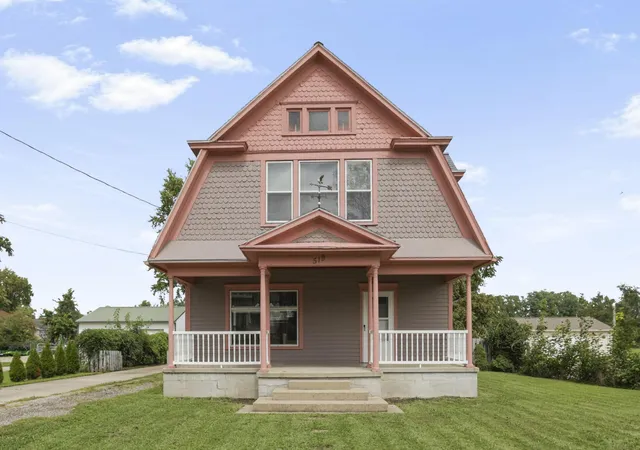 Single family home for sale at 519 E Main St, Hebron, OH 43025 | MLS# 226034736