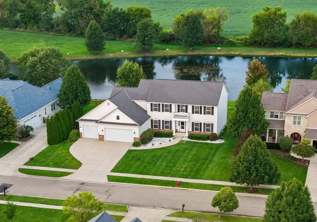 Photo 1 of Single family home for sale at 40 Waters Edge Ln, Centerburg, OH 43011 | MLS# 226034448 | Listing updated on 2026-09-16
