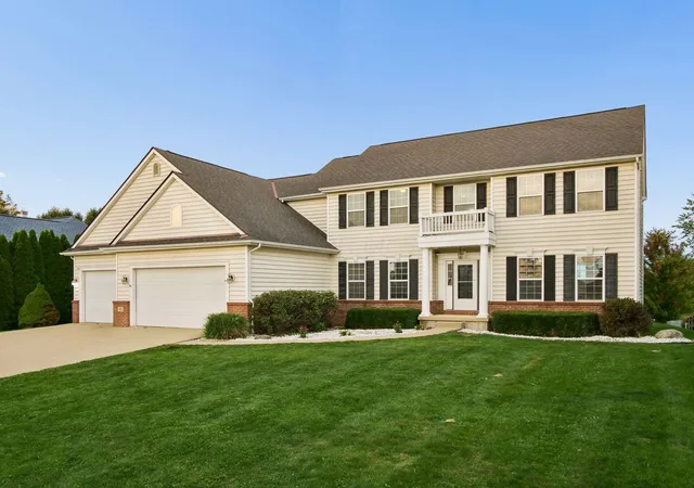 Photo 2 of Single family home for sale at 40 Waters Edge Ln, Centerburg, OH 43011 | MLS# 226034448 | Listing updated on 2026-09-16