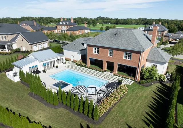 Photo 2 of Mansion for sale at 3905 Ebrington Rd, New Albany, OH 43054 | MLS# 226036684 | Listing updated on 2026-10-06