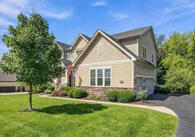 Photo 3 of Single family home for sale at 1002 Rambling Brk Way, Delaware, OH 43015 | MLS# 226035423 | Listing updated on 2026-09-28