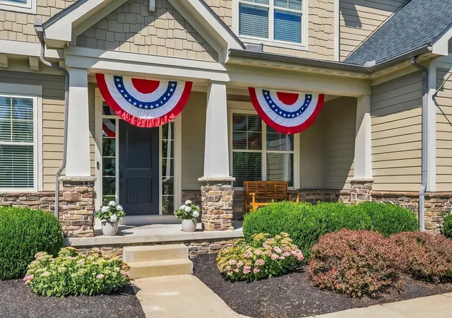 Photo 3 of Single family home for sale at 1002 Rambling Brk Way, Delaware, OH 43015 | MLS# 226035423 | Listing updated on 2026-09-28