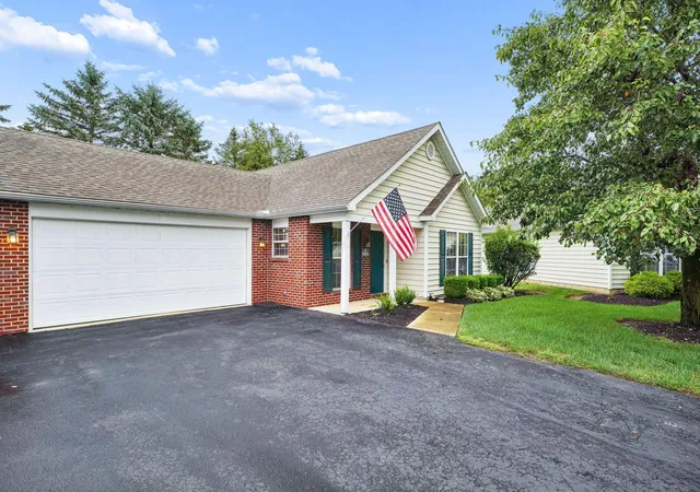 Photo 2 of Condo for sale at 6084 Murphys Pond Rd, Canal Winchester, OH 43110 | MLS# 226034833 | Listing updated on 2026-09-24