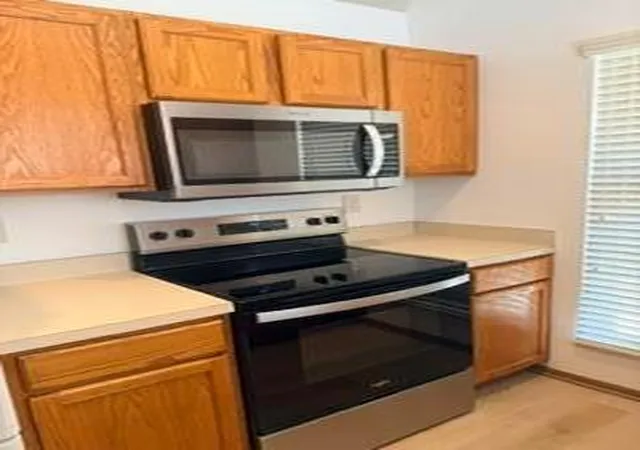 Photo 3 of Condo for sale at 6084 Murphys Pond Rd, Canal Winchester, OH 43110 | MLS# 226034833 | Listing updated on 2026-09-18