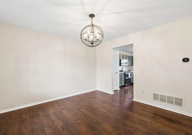 Photo 4 of Single family home for sale at 5560 Boucher Dr, Orient, OH 43146 | MLS# 226034535 | Listing updated on 2026-09-13