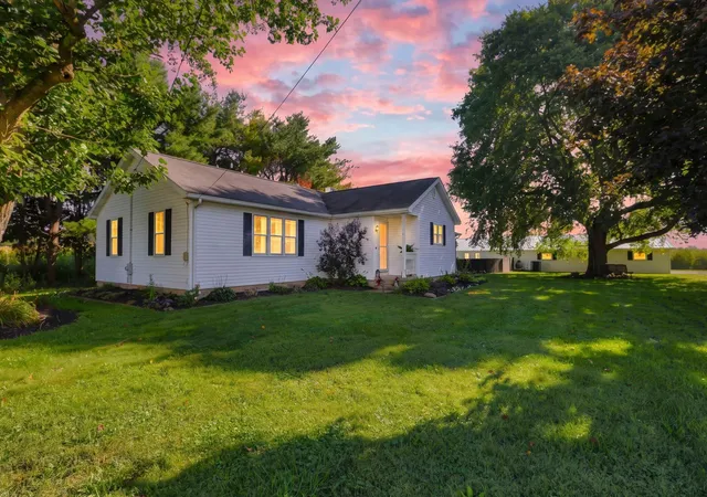 Photo 1 of Single family home for sale at 11308 Lovers Ln, Mount Vernon, OH 43050 | MLS# 226034876 | Listing updated on 2026-10-06