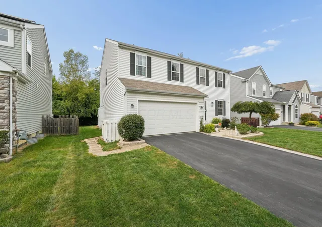 Photo 3 of Single family home for sale at 3836 Wolf Crk Rd, Grove City, OH 43123 | MLS# 226034799 | Listing updated on 2026-10-08