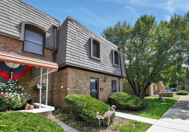 Photo 3 of Condo for sale at 625 Country Clb Dr #D4, Newark, OH 43055 | MLS# 226035198 | Listing updated on 2026-09-28