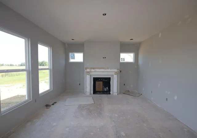 Photo 3 of Sale Pending at 1588 Kenneth Dr, Delaware, OH 43015 | MLS# 226034546 | Listing updated on 2026-10-05