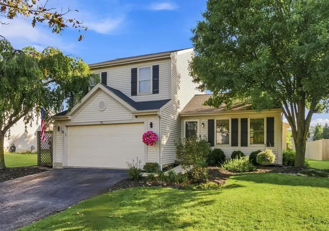 Photo 2 of Single family home for sale at 76 Lantern Chase Dr, Delaware, OH 43015 | MLS# 226034563 | Listing updated on 2026-10-07