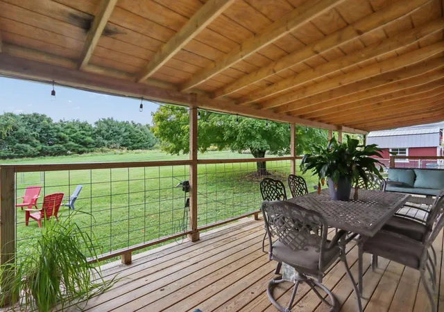 Photo 3 of Sale Pending at 3035 Mud House Rd Ne, Lancaster, OH 43130 | MLS# 226034793 | Listing updated on 2026-09-30