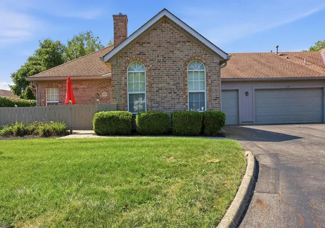 Photo 1 of Condo for sale at 5801 Willow Lake Dr, Grove City, OH 43123 | MLS# 226034630 | Listing updated on 2026-09-22
