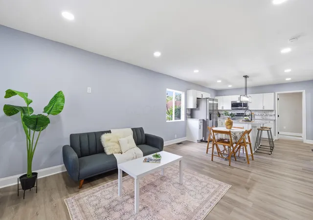Photo 2 of Single family home for sale at 2795 Perdue Ave, Columbus, OH 43211 | MLS# 226034619 | Listing updated on 2026-09-11