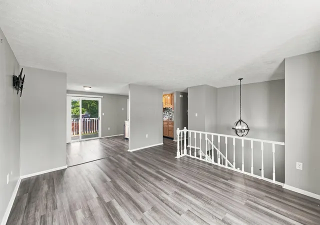 Photo 4 of Single family home for sale at 6608 Benjamin Dr, Reynoldsburg, OH 43068 | MLS# 226034640 | Listing updated on 2026-09-14